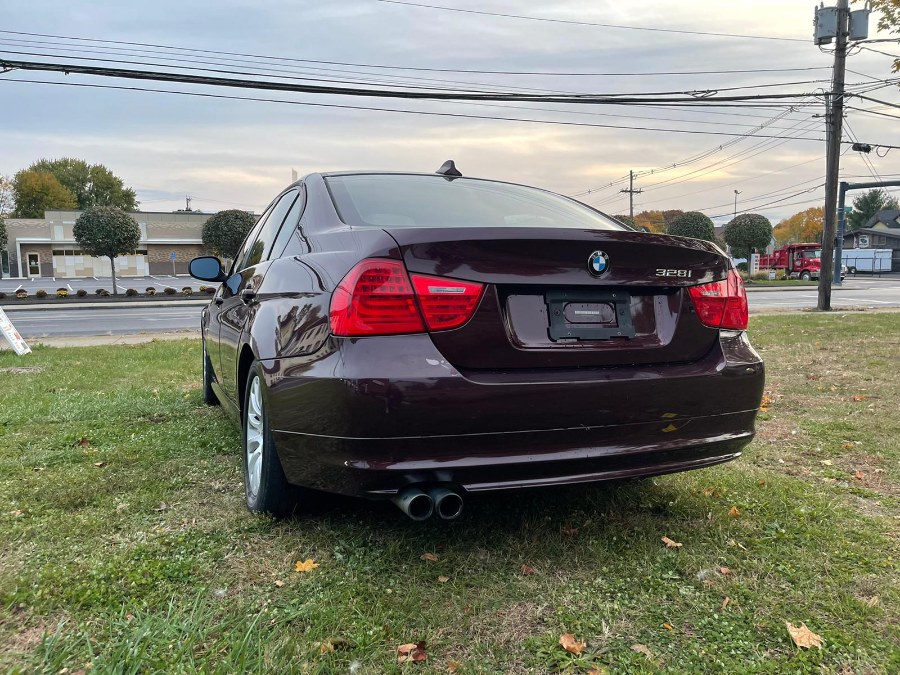 Used BMW 3 Series 4dr Sdn 328i RWD SULEV 2009 | Safe Used Auto Sales LLC. Danbury, Connecticut Used BMW 3 Series 4dr Sdn 328i RWD SULEV 2009 | Safe Used Auto Sales LLC. Danbury, Connecticut