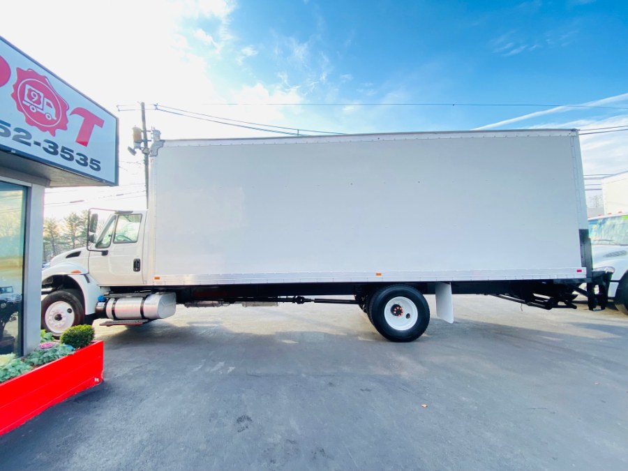 Used INTERNATIONAL 4300 26 FEET DRY BOX + CUMMINS ENG + LIFT GATE + NO CDL 2017 | NJ Truck Spot. South Amboy, New Jersey Used INTERNATIONAL 4300 26 FEET DRY BOX + CUMMINS ENG + LIFT GATE + NO CDL 2017 | NJ Truck Spot. South Amboy, New Jersey