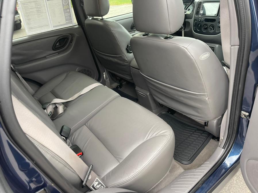 2002 Ford Escape 4dr 103" WB XLT 4WD Sport, available for sale in South Windsor, Connecticut | Mike And Tony Auto Sales, Inc. South Windsor, Connecticut 2002 Ford Escape 4dr 103" WB XLT 4WD Sport, available for sale in South Windsor, Connecticut | Mike And Tony Auto Sales, Inc. South Windsor, Connecticut