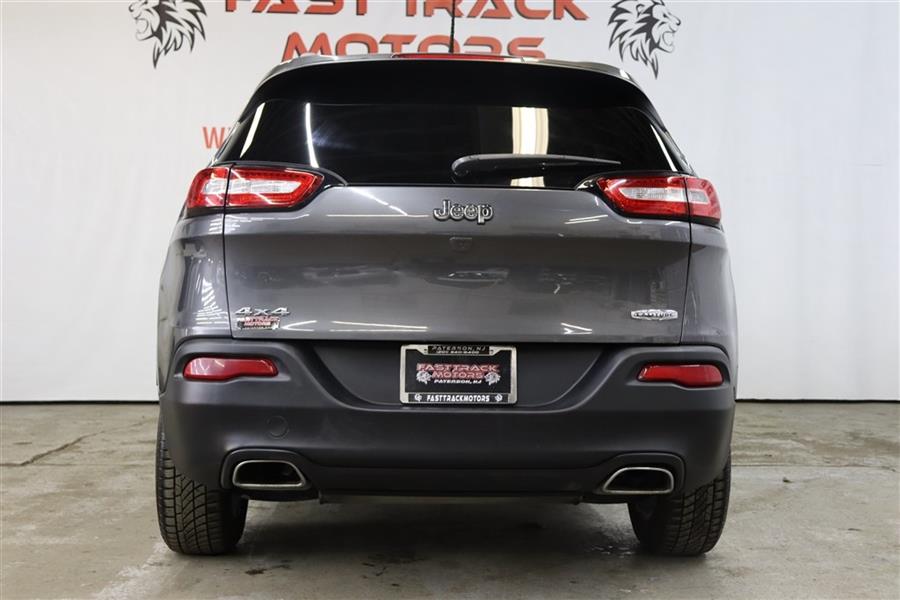 Used Jeep Cherokee LATITUDE 2015 | Fast Track Motors. Paterson, New Jersey Used Jeep Cherokee LATITUDE 2015 | Fast Track Motors. Paterson, New Jersey