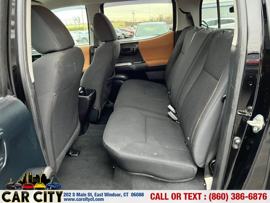 Used Toyota Tacoma 4WD Double Cab V6 AT SR (Natl) 2016 | Car City LLC. East Windsor, Connecticut Used Toyota Tacoma 4WD Double Cab V6 AT SR (Natl) 2016 | Car City LLC. East Windsor, Connecticut