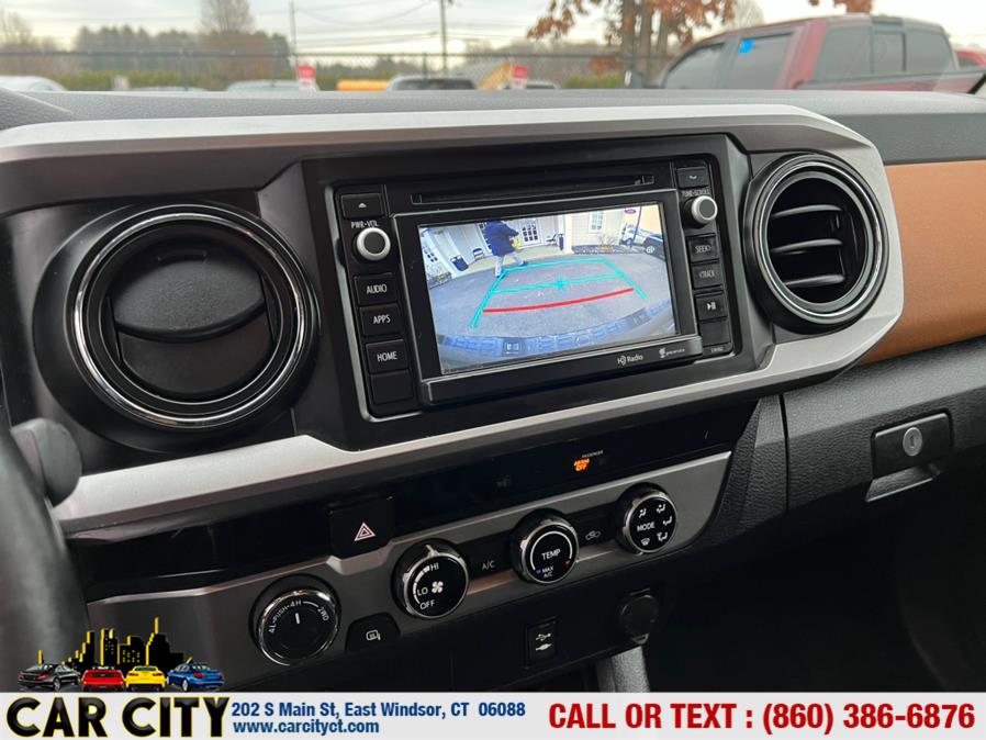 Used Toyota Tacoma 4WD Double Cab V6 AT SR (Natl) 2016 | Car City LLC. East Windsor, Connecticut Used Toyota Tacoma 4WD Double Cab V6 AT SR (Natl) 2016 | Car City LLC. East Windsor, Connecticut