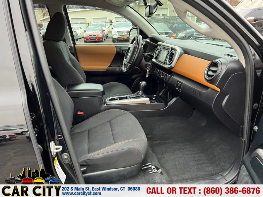 Used Toyota Tacoma 4WD Double Cab V6 AT SR (Natl) 2016 | Car City LLC. East Windsor, Connecticut Used Toyota Tacoma 4WD Double Cab V6 AT SR (Natl) 2016 | Car City LLC. East Windsor, Connecticut