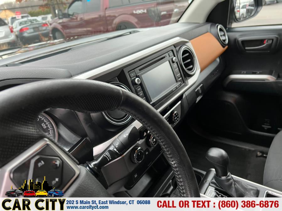 Used Toyota Tacoma 4WD Double Cab V6 AT SR (Natl) 2016 | Car City LLC. East Windsor, Connecticut Used Toyota Tacoma 4WD Double Cab V6 AT SR (Natl) 2016 | Car City LLC. East Windsor, Connecticut