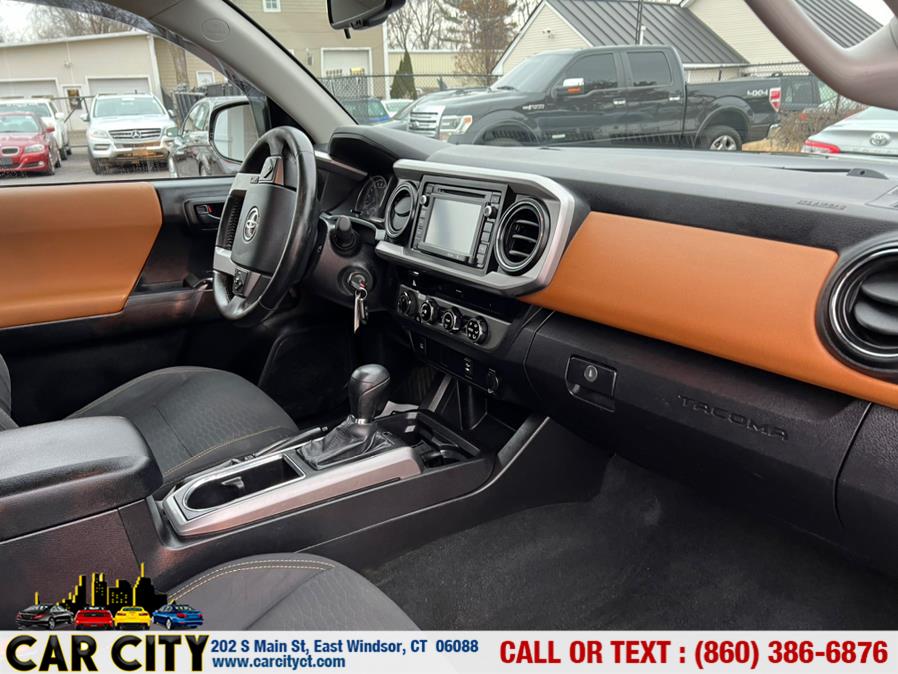 Used Toyota Tacoma 4WD Double Cab V6 AT SR (Natl) 2016 | Car City LLC. East Windsor, Connecticut Used Toyota Tacoma 4WD Double Cab V6 AT SR (Natl) 2016 | Car City LLC. East Windsor, Connecticut