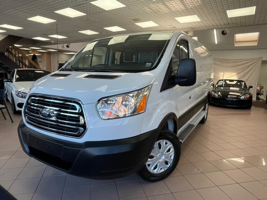 Used Ford Transit Van T-250 130" Low Rf 9000 GVWR Sliding RH Dr 2019 | Power Motors East. Massapequa Park, New York Used Ford Transit Van T-250 130" Low Rf 9000 GVWR Sliding RH Dr 2019 | Power Motors East. Massapequa Park, New York