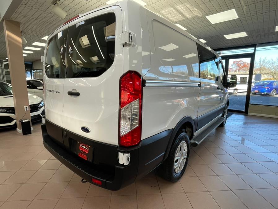 Used Ford Transit Van T-250 130" Low Rf 9000 GVWR Sliding RH Dr 2019 | Power Motors East. Massapequa Park, New York Used Ford Transit Van T-250 130" Low Rf 9000 GVWR Sliding RH Dr 2019 | Power Motors East. Massapequa Park, New York