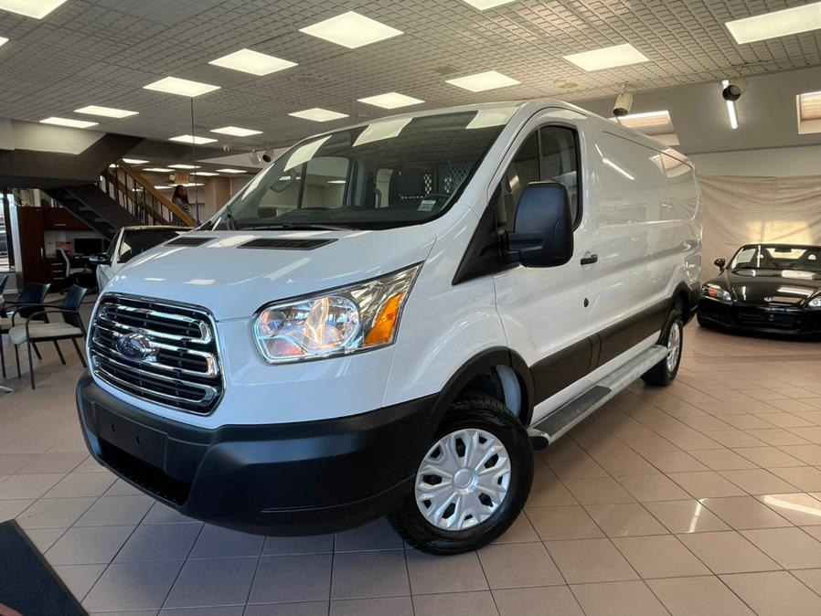 Used Ford Transit Van T-250 130" Low Rf 9000 GVWR Sliding RH Dr 2019 | Power Motors East. Massapequa Park, New York Used Ford Transit Van T-250 130" Low Rf 9000 GVWR Sliding RH Dr 2019 | Power Motors East. Massapequa Park, New York