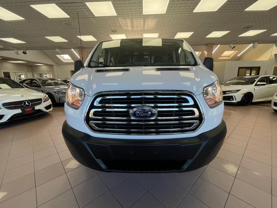 Used Ford Transit Van T-250 130" Low Rf 9000 GVWR Sliding RH Dr 2019 | Power Motors East. Massapequa Park, New York Used Ford Transit Van T-250 130" Low Rf 9000 GVWR Sliding RH Dr 2019 | Power Motors East. Massapequa Park, New York