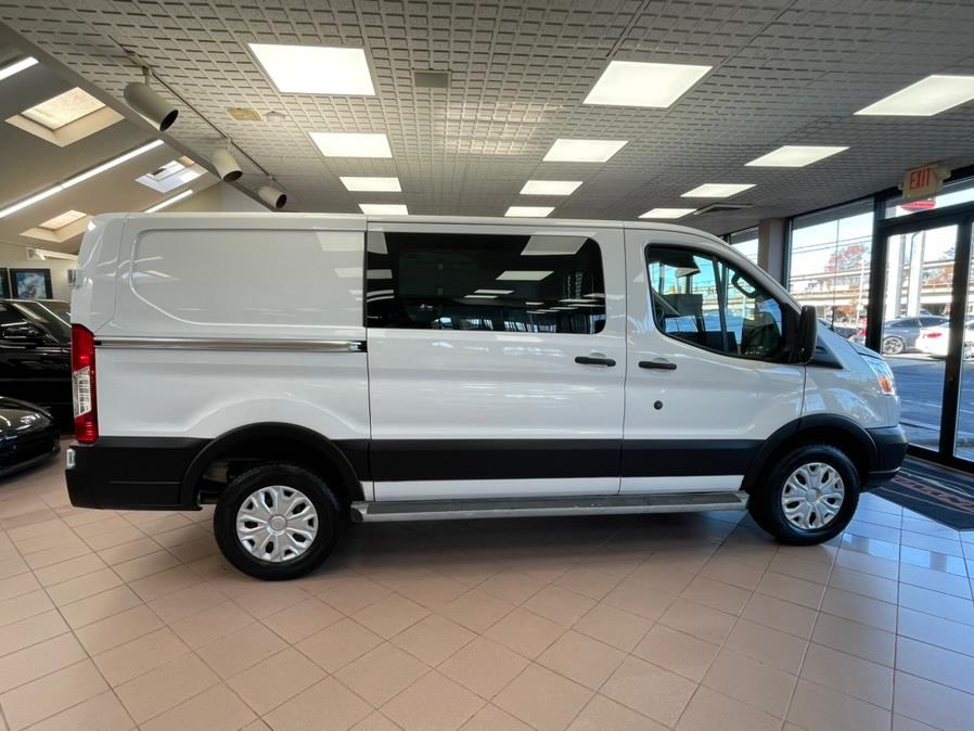Used Ford Transit Van T-250 130" Low Rf 9000 GVWR Sliding RH Dr 2019 | Power Motors East. Massapequa Park, New York Used Ford Transit Van T-250 130" Low Rf 9000 GVWR Sliding RH Dr 2019 | Power Motors East. Massapequa Park, New York