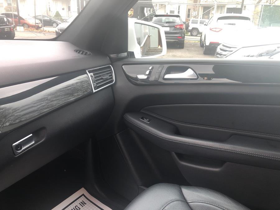 Used Mercedes-Benz GLE GLE 400 4MATIC SUV 2019 | Auto Haus of Irvington Corp. Irvington , New Jersey