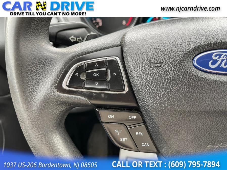 Used Ford Escape SE FWD 2017 | Car N Drive. Bordentown, New Jersey Used Ford Escape SE FWD 2017 | Car N Drive. Bordentown, New Jersey