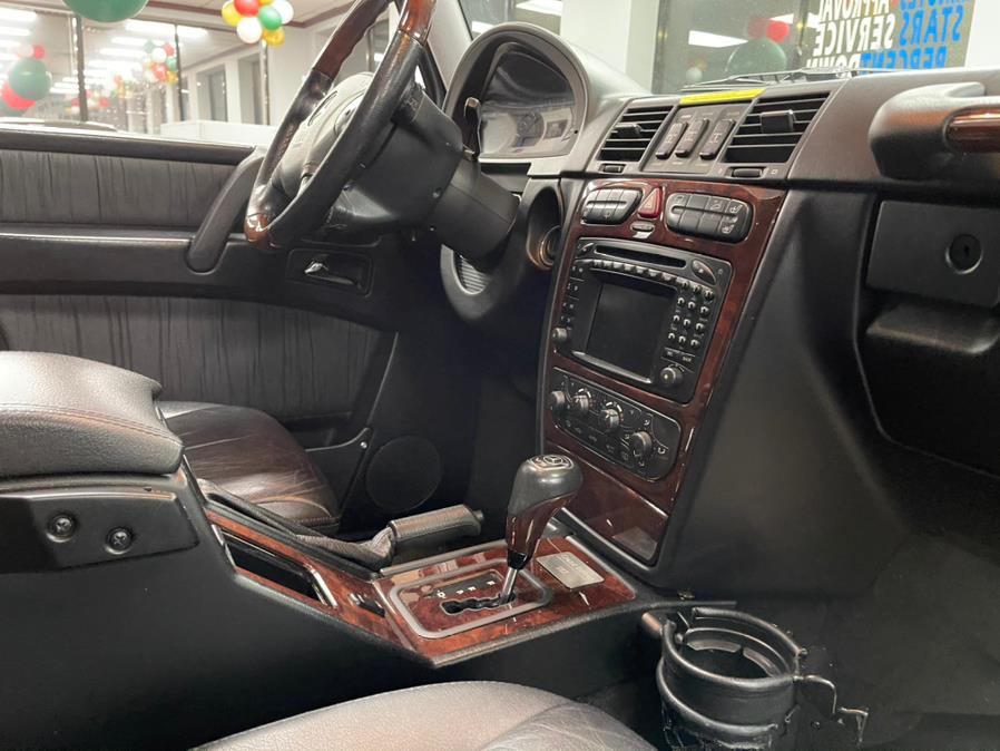 2005 Mercedes-Benz G-Class 4MATIC 4dr 5.0L Grand Edition, available for sale in Inwood, New York | 5 Towns Drive. Inwood, New York 2005 Mercedes-Benz G-Class 4MATIC 4dr 5.0L Grand Edition, available for sale in Inwood, New York | 5 Towns Drive. Inwood, New York