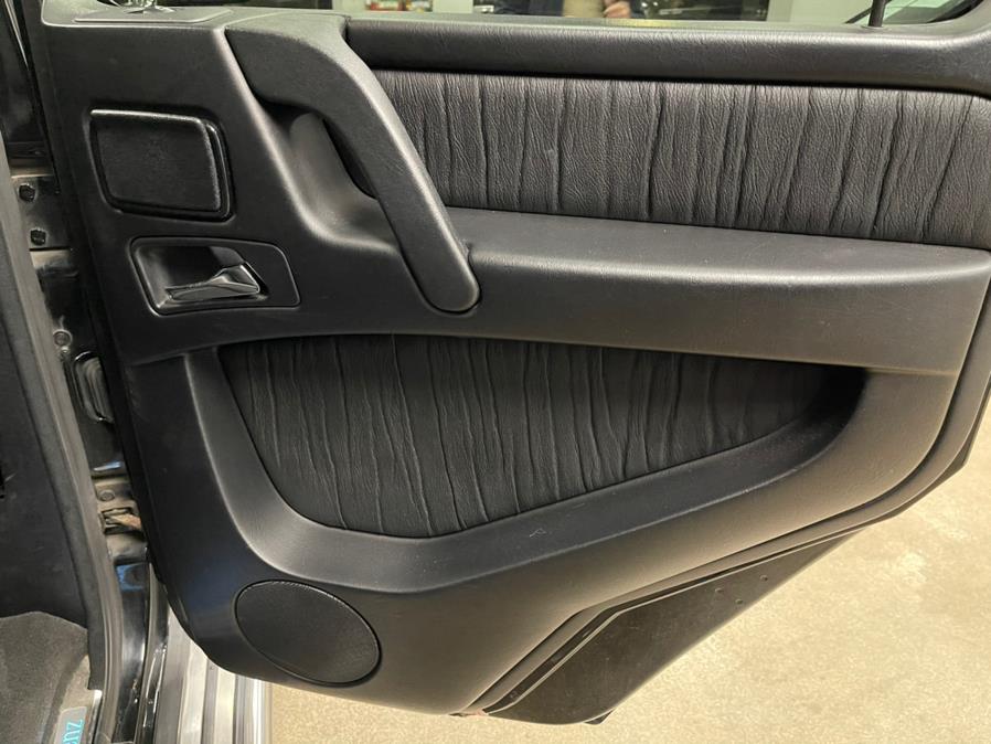 2005 Mercedes-Benz G-Class 4MATIC 4dr 5.0L Grand Edition, available for sale in Inwood, New York | 5 Towns Drive. Inwood, New York 2005 Mercedes-Benz G-Class 4MATIC 4dr 5.0L Grand Edition, available for sale in Inwood, New York | 5 Towns Drive. Inwood, New York