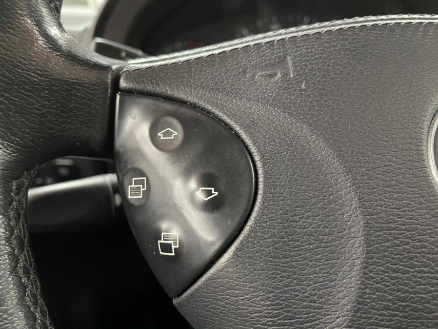 2005 Mercedes-Benz G-Class 4MATIC 4dr 5.0L Grand Edition, available for sale in Inwood, New York | 5 Towns Drive. Inwood, New York 2005 Mercedes-Benz G-Class 4MATIC 4dr 5.0L Grand Edition, available for sale in Inwood, New York | 5 Towns Drive. Inwood, New York
