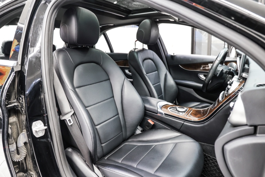 Used Mercedes-Benz C-Class C 300 4MATIC Sedan 2018 | 26 Motors Long Island. ELMONT, New York Used Mercedes-Benz C-Class C 300 4MATIC Sedan 2018 | 26 Motors Long Island. ELMONT, New York
