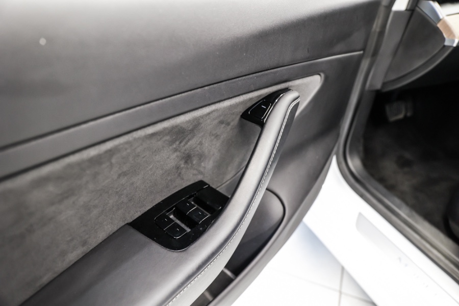 Used Tesla Model 3 Long Range Battery AWD 2018 | 26 Motors Long Island. ELMONT, New York Used Tesla Model 3 Long Range Battery AWD 2018 | 26 Motors Long Island. ELMONT, New York