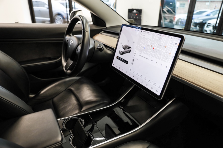 Used Tesla Model 3 Long Range Battery AWD 2018 | 26 Motors Long Island. ELMONT, New York Used Tesla Model 3 Long Range Battery AWD 2018 | 26 Motors Long Island. ELMONT, New York