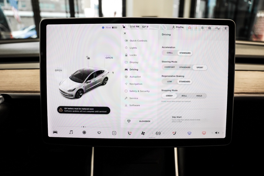 Used Tesla Model 3 Long Range Battery AWD 2018 | 26 Motors Long Island. ELMONT, New York Used Tesla Model 3 Long Range Battery AWD 2018 | 26 Motors Long Island. ELMONT, New York