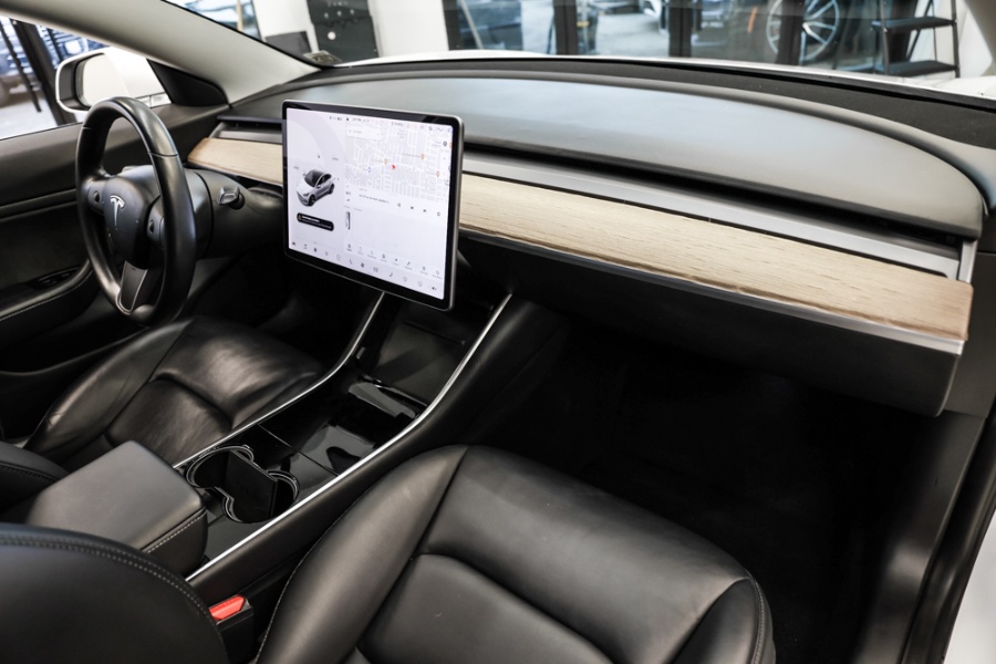 Used Tesla Model 3 Long Range Battery AWD 2018 | 26 Motors Long Island. ELMONT, New York Used Tesla Model 3 Long Range Battery AWD 2018 | 26 Motors Long Island. ELMONT, New York