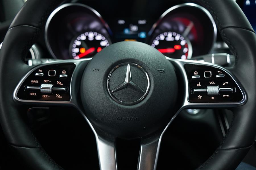Used Mercedes-Benz GLC GLC 300 4MATIC SUV 2021 | Exclusive Auto Group of Miami Inc. Miami, Florida Used Mercedes-Benz GLC GLC 300 4MATIC SUV 2021 | Exclusive Auto Group of Miami Inc. Miami, Florida
