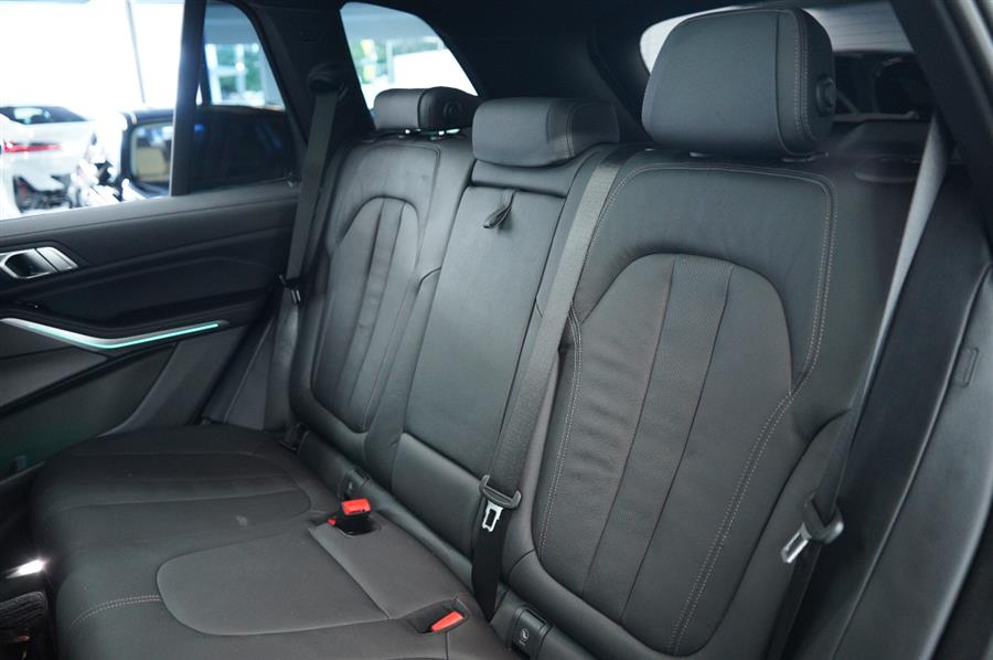 Used BMW X5 M sport package xDrive40i Sports Activity Vehicle M sport Package 2021 | Exclusive Auto Group of Miami Inc. Miami, Florida Used BMW X5 M sport package xDrive40i Sports Activity Vehicle M sport Package 2021 | Exclusive Auto Group of Miami Inc. Miami, Florida