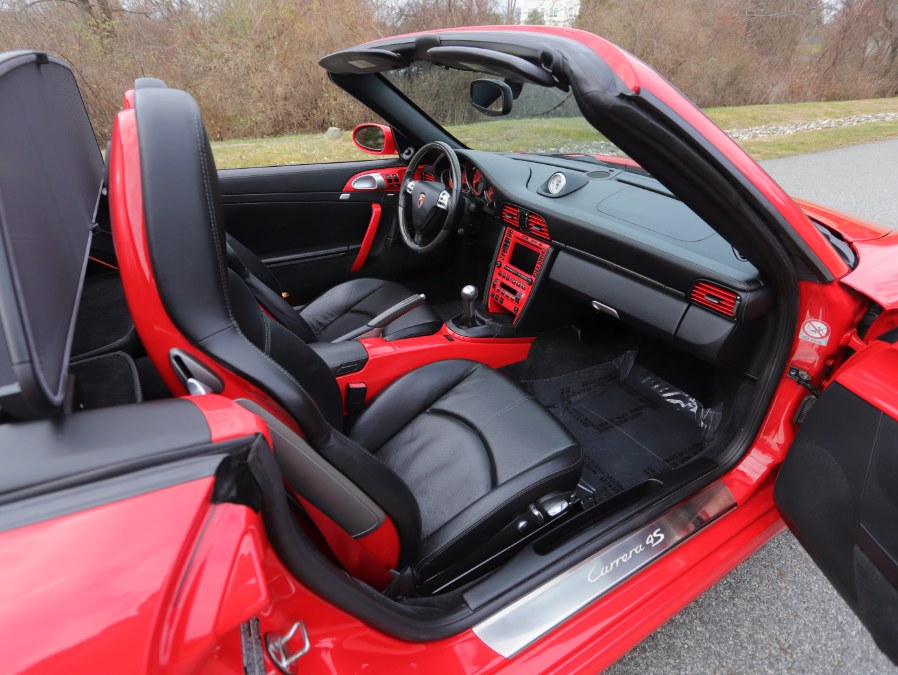2006 Porsche 911 2dr Cabriolet Carrera S, available for sale in North Salem, New York | Meccanic Shop North Inc. North Salem, New York 2006 Porsche 911 2dr Cabriolet Carrera S, available for sale in North Salem, New York | Meccanic Shop North Inc. North Salem, New York