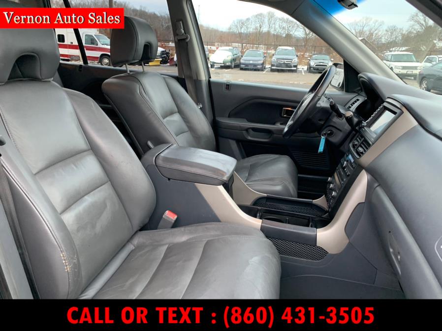 2008 Honda Pilot 4WD 4dr EX-L w/Navi, available for sale in Manchester, Connecticut | Vernon Auto Sale & Service. Manchester, Connecticut 2008 Honda Pilot 4WD 4dr EX-L w/Navi, available for sale in Manchester, Connecticut | Vernon Auto Sale & Service. Manchester, Connecticut