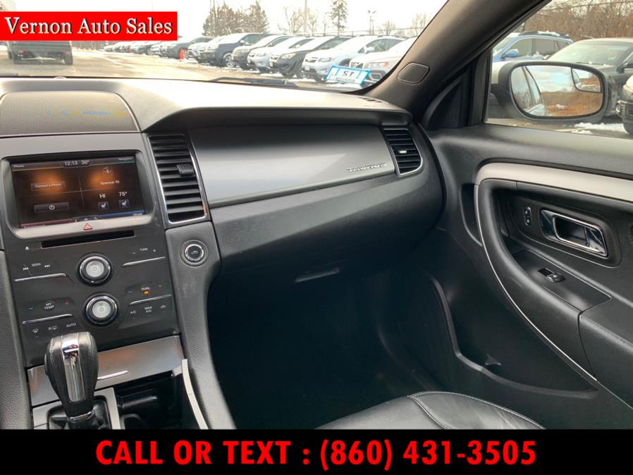 2015 Ford Taurus 4dr Sdn SEL AWD, available for sale in Manchester, Connecticut | Vernon Auto Sale & Service. Manchester, Connecticut 2015 Ford Taurus 4dr Sdn SEL AWD, available for sale in Manchester, Connecticut | Vernon Auto Sale & Service. Manchester, Connecticut