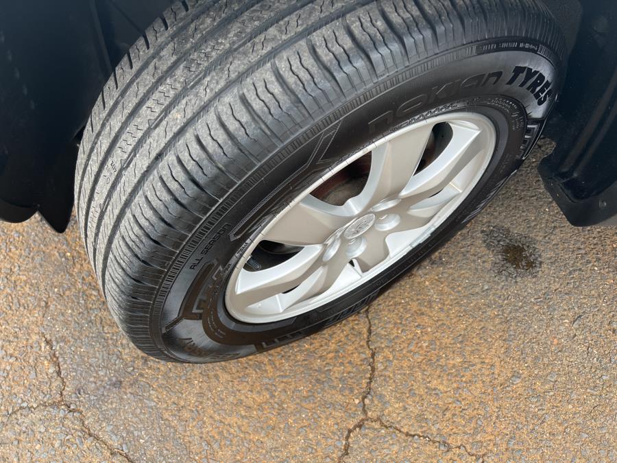 2011 Kia Sorento AWD 4dr LX, available for sale in Stamford, Connecticut | Harbor View Auto Sales LLC. Stamford, Connecticut 2011 Kia Sorento AWD 4dr LX, available for sale in Stamford, Connecticut | Harbor View Auto Sales LLC. Stamford, Connecticut