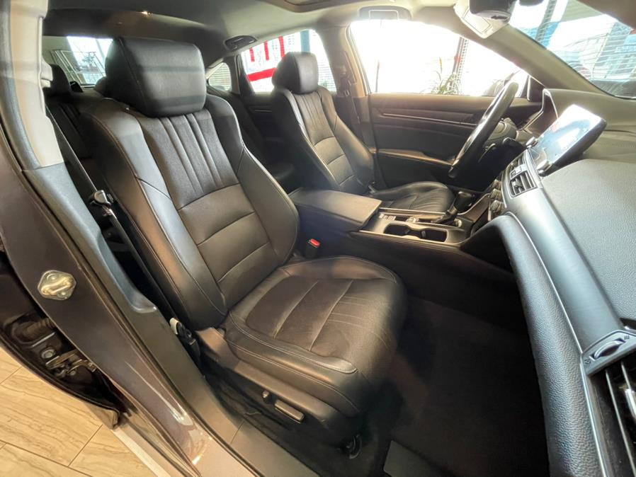 Used Honda Accord Sedan Touring 1.5T CVT 2018 | AutoMax. West Hartford, Connecticut Used Honda Accord Sedan Touring 1.5T CVT 2018 | AutoMax. West Hartford, Connecticut