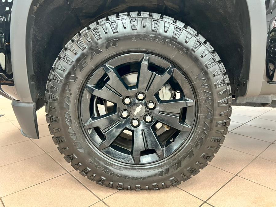 2019 Chevrolet Colorado 4WD Crew Cab 128.3" Z71, available for sale in Massapequa Park, New York | Power Motors East. Massapequa Park, New York 2019 Chevrolet Colorado 4WD Crew Cab 128.3" Z71, available for sale in Massapequa Park, New York | Power Motors East. Massapequa Park, New York
