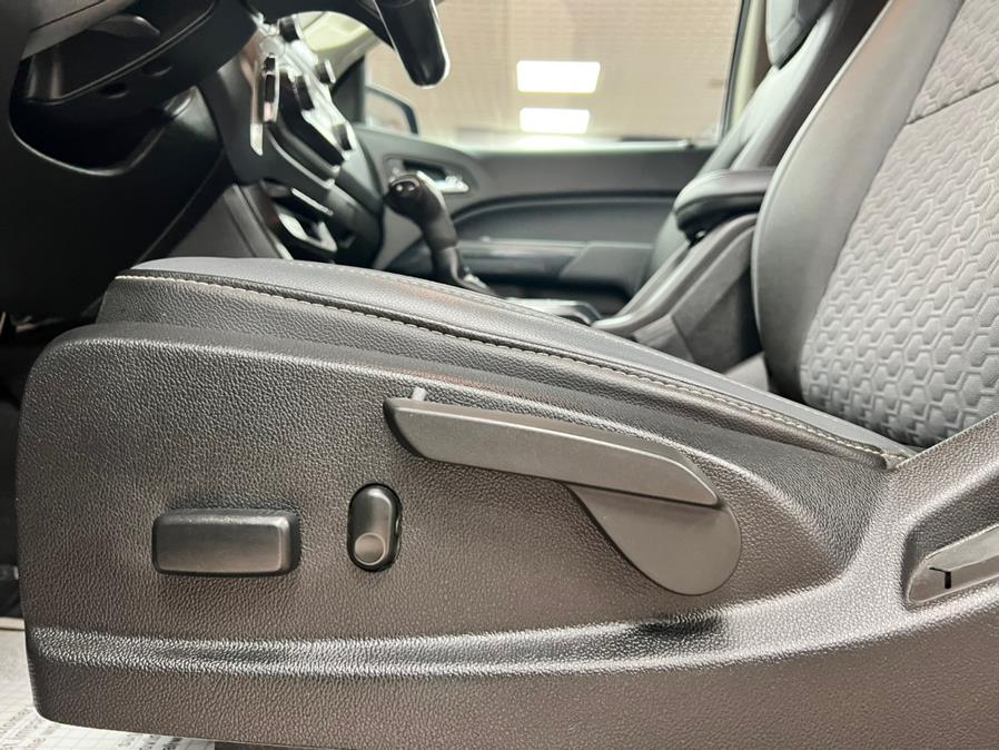 2019 Chevrolet Colorado 4WD Crew Cab 128.3" Z71, available for sale in Massapequa Park, New York | Power Motors East. Massapequa Park, New York 2019 Chevrolet Colorado 4WD Crew Cab 128.3" Z71, available for sale in Massapequa Park, New York | Power Motors East. Massapequa Park, New York