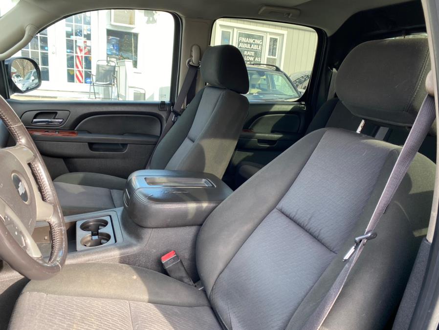 Used Chevrolet Avalanche 4WD Crew Cab LS 2012 | Lava Motors 2 Inc. Canton, Connecticut Used Chevrolet Avalanche 4WD Crew Cab LS 2012 | Lava Motors 2 Inc. Canton, Connecticut