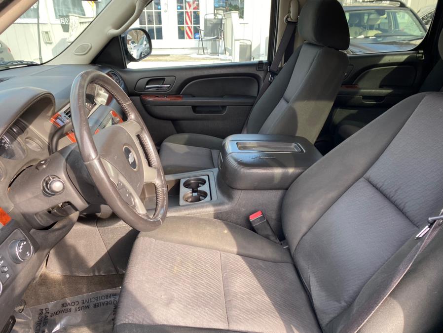 Used Chevrolet Avalanche 4WD Crew Cab LS 2012 | Lava Motors 2 Inc. Canton, Connecticut Used Chevrolet Avalanche 4WD Crew Cab LS 2012 | Lava Motors 2 Inc. Canton, Connecticut