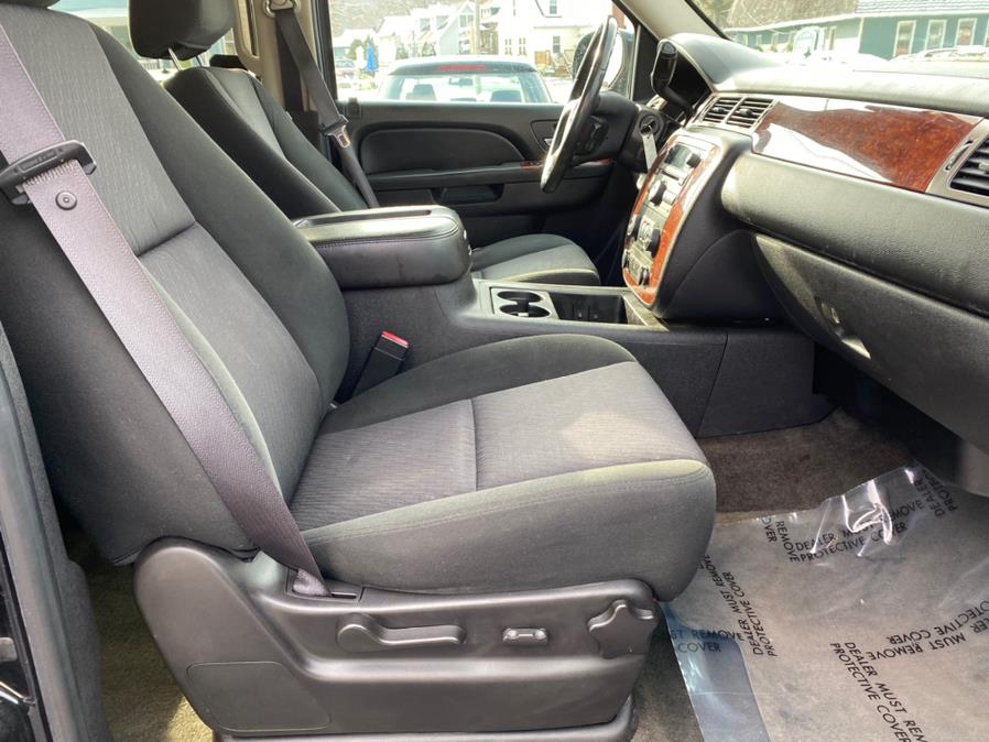 Used Chevrolet Avalanche 4WD Crew Cab LS 2012 | Lava Motors 2 Inc. Canton, Connecticut Used Chevrolet Avalanche 4WD Crew Cab LS 2012 | Lava Motors 2 Inc. Canton, Connecticut
