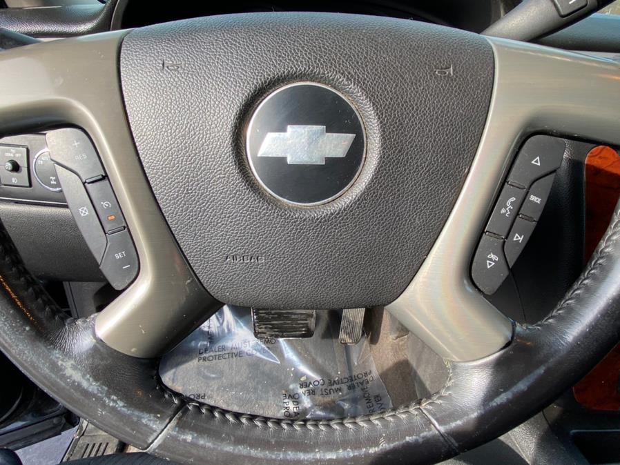 Used Chevrolet Avalanche 4WD Crew Cab LS 2012 | Lava Motors 2 Inc. Canton, Connecticut Used Chevrolet Avalanche 4WD Crew Cab LS 2012 | Lava Motors 2 Inc. Canton, Connecticut