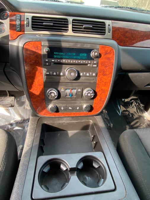 Used Chevrolet Avalanche 4WD Crew Cab LS 2012 | Lava Motors 2 Inc. Canton, Connecticut Used Chevrolet Avalanche 4WD Crew Cab LS 2012 | Lava Motors 2 Inc. Canton, Connecticut