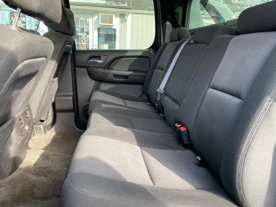 Used Chevrolet Avalanche 4WD Crew Cab LS 2012 | Lava Motors 2 Inc. Canton, Connecticut Used Chevrolet Avalanche 4WD Crew Cab LS 2012 | Lava Motors 2 Inc. Canton, Connecticut