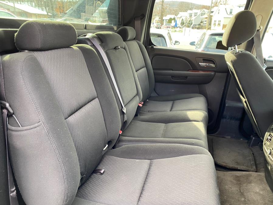 Used Chevrolet Avalanche 4WD Crew Cab LS 2012 | Lava Motors 2 Inc. Canton, Connecticut Used Chevrolet Avalanche 4WD Crew Cab LS 2012 | Lava Motors 2 Inc. Canton, Connecticut