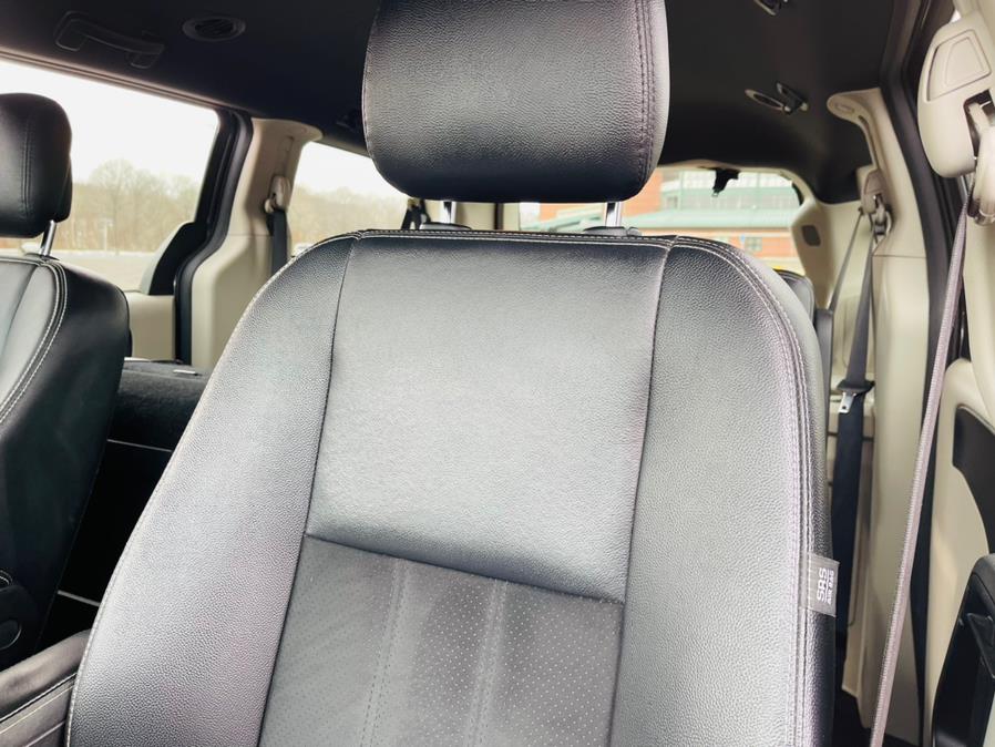 Used Dodge Grand Caravan SXT Wagon 2017 | Supreme Automotive. New Britain, Connecticut Used Dodge Grand Caravan SXT Wagon 2017 | Supreme Automotive. New Britain, Connecticut