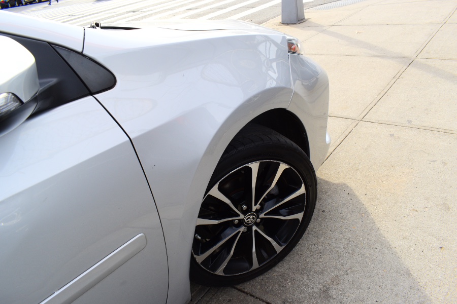 Used Toyota Corolla SE CVT (Natl) 2017 | Hillside Auto Mall Inc.. Jamaica, New York Used Toyota Corolla SE CVT (Natl) 2017 | Hillside Auto Mall Inc.. Jamaica, New York