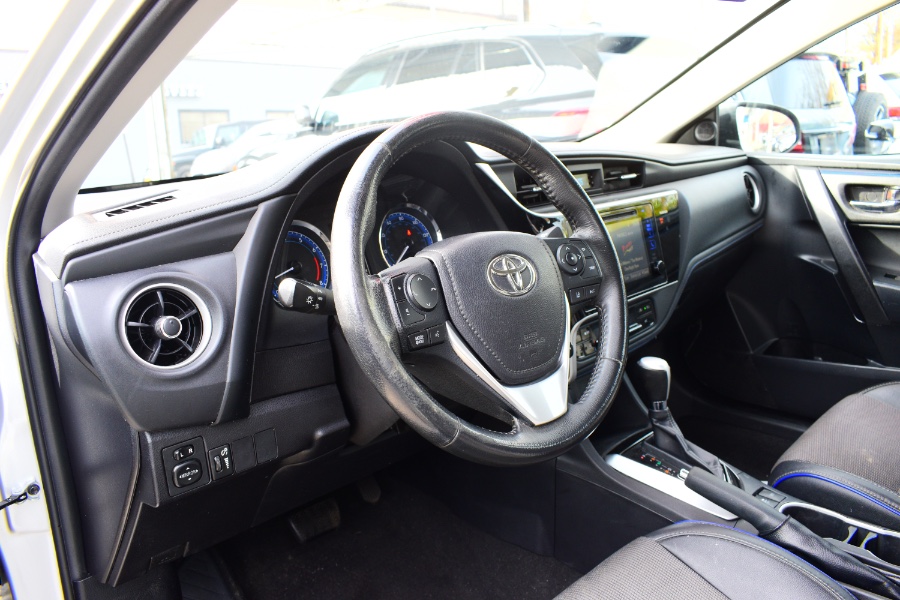 Used Toyota Corolla SE CVT (Natl) 2017 | Hillside Auto Mall Inc.. Jamaica, New York Used Toyota Corolla SE CVT (Natl) 2017 | Hillside Auto Mall Inc.. Jamaica, New York