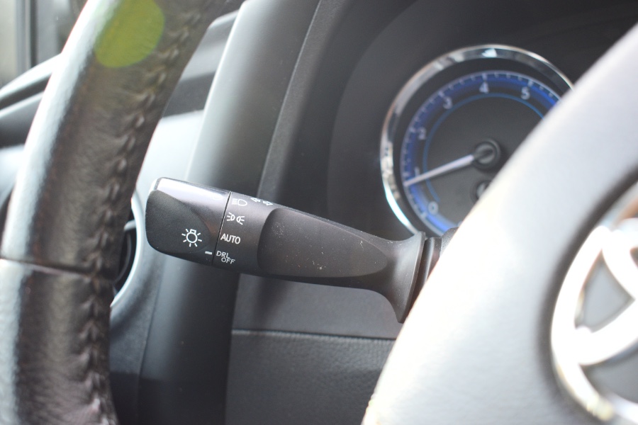 Used Toyota Corolla SE CVT (Natl) 2017 | Hillside Auto Mall Inc.. Jamaica, New York Used Toyota Corolla SE CVT (Natl) 2017 | Hillside Auto Mall Inc.. Jamaica, New York