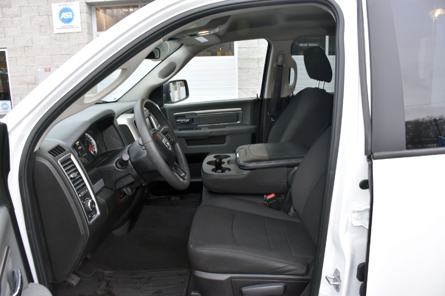 Used Ram 1500 Warlock 4x4 Quad Cab 6''4" Box 2019 | Highline Car Connection. Waterbury, Connecticut Used Ram 1500 Warlock 4x4 Quad Cab 6''4" Box 2019 | Highline Car Connection. Waterbury, Connecticut
