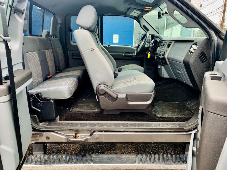 Used Ford Super Duty F-350 SRW 4WD SuperCab 158" XLT 2012 | Second Street Auto Sales Inc. Manchester, New Hampshire Used Ford Super Duty F-350 SRW 4WD SuperCab 158" XLT 2012 | Second Street Auto Sales Inc. Manchester, New Hampshire