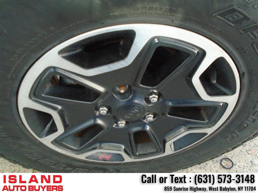 Used Jeep Wrangler Unlimited Sahara 4x4 4dr SUV 2016 | Island Auto Buyers. West Babylon, New York Used Jeep Wrangler Unlimited Sahara 4x4 4dr SUV 2016 | Island Auto Buyers. West Babylon, New York