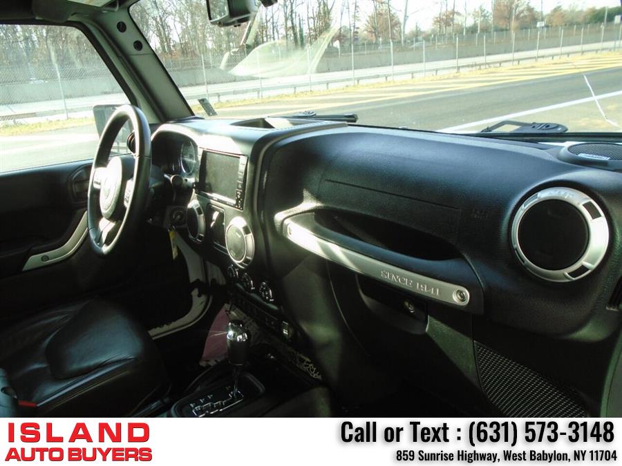 Used Jeep Wrangler Unlimited Sahara 4x4 4dr SUV 2016 | Island Auto Buyers. West Babylon, New York Used Jeep Wrangler Unlimited Sahara 4x4 4dr SUV 2016 | Island Auto Buyers. West Babylon, New York