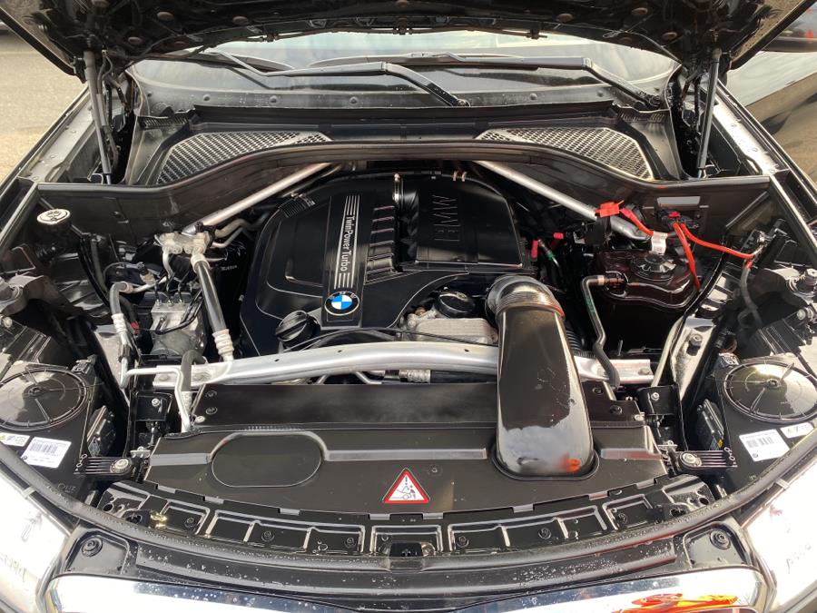 2014 BMW X5 AWD 4dr xDrive35i, available for sale in Little Ferry, New Jersey | Victoria Preowned Autos Inc. Little Ferry, New Jersey 2014 BMW X5 AWD 4dr xDrive35i, available for sale in Little Ferry, New Jersey | Victoria Preowned Autos Inc. Little Ferry, New Jersey