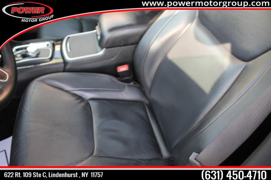 2015 Chrysler 300 4dr Sdn Limited AWD, available for sale in Lindenhurst, New York | Power Motor Group. Lindenhurst, New York 2015 Chrysler 300 4dr Sdn Limited AWD, available for sale in Lindenhurst, New York | Power Motor Group. Lindenhurst, New York